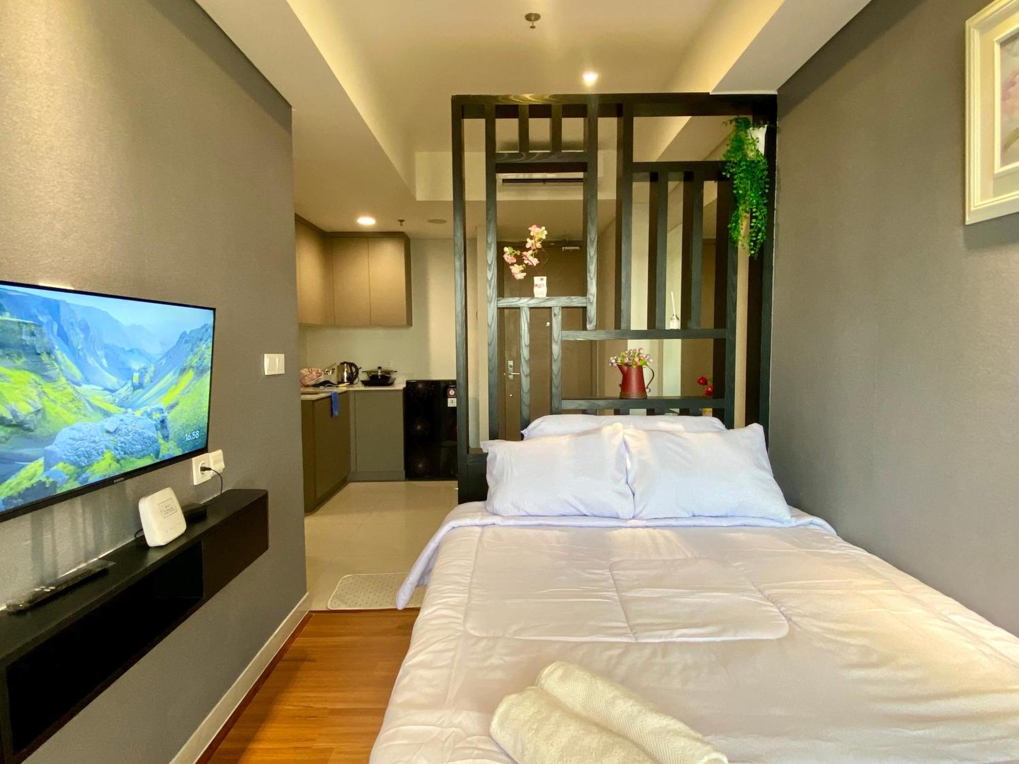 Comfort And Luxury Private Room At Goldcoast Pik Jakarta Exterior foto