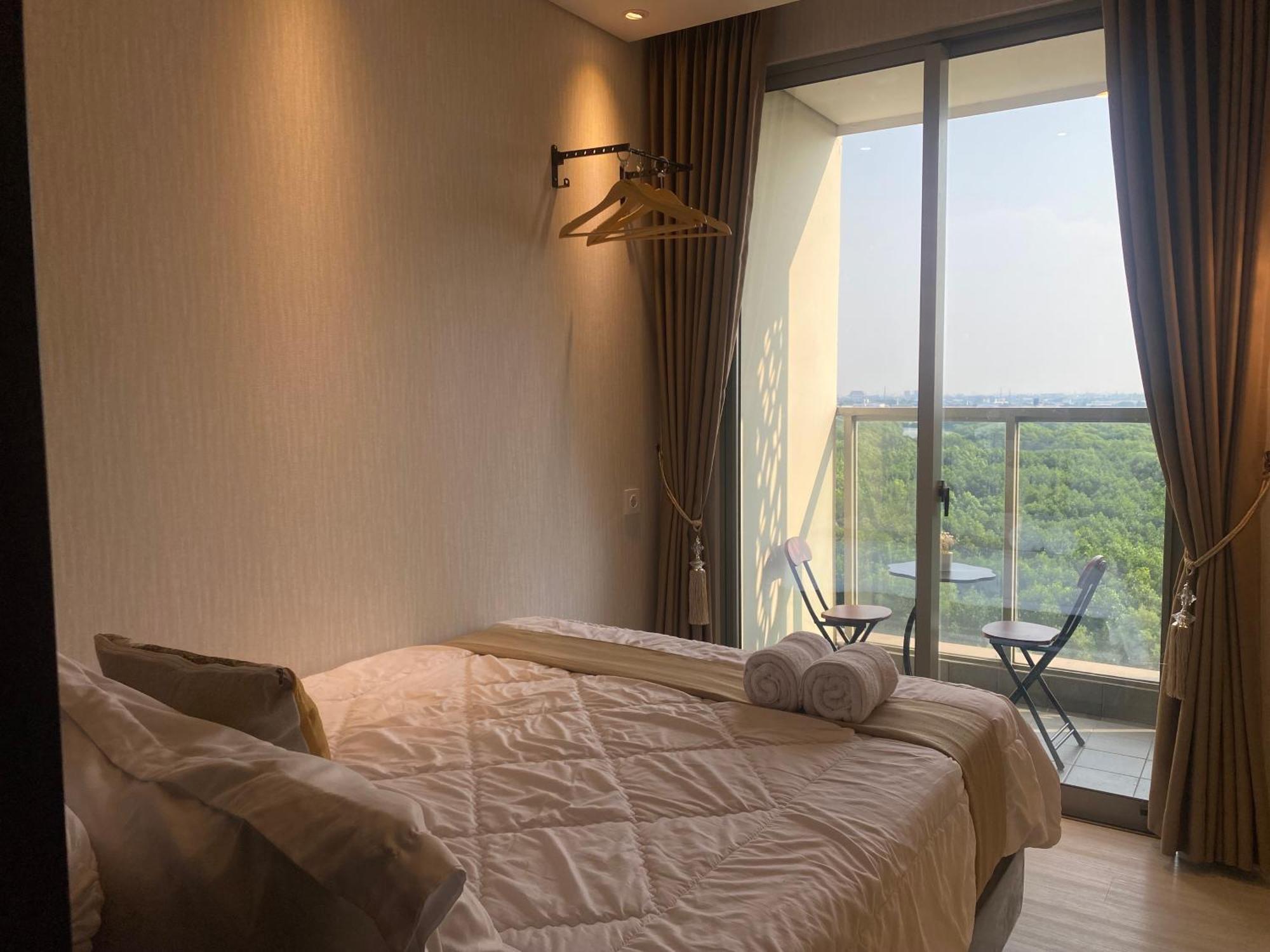Comfort And Luxury Private Room At Goldcoast Pik Jakarta Exterior foto