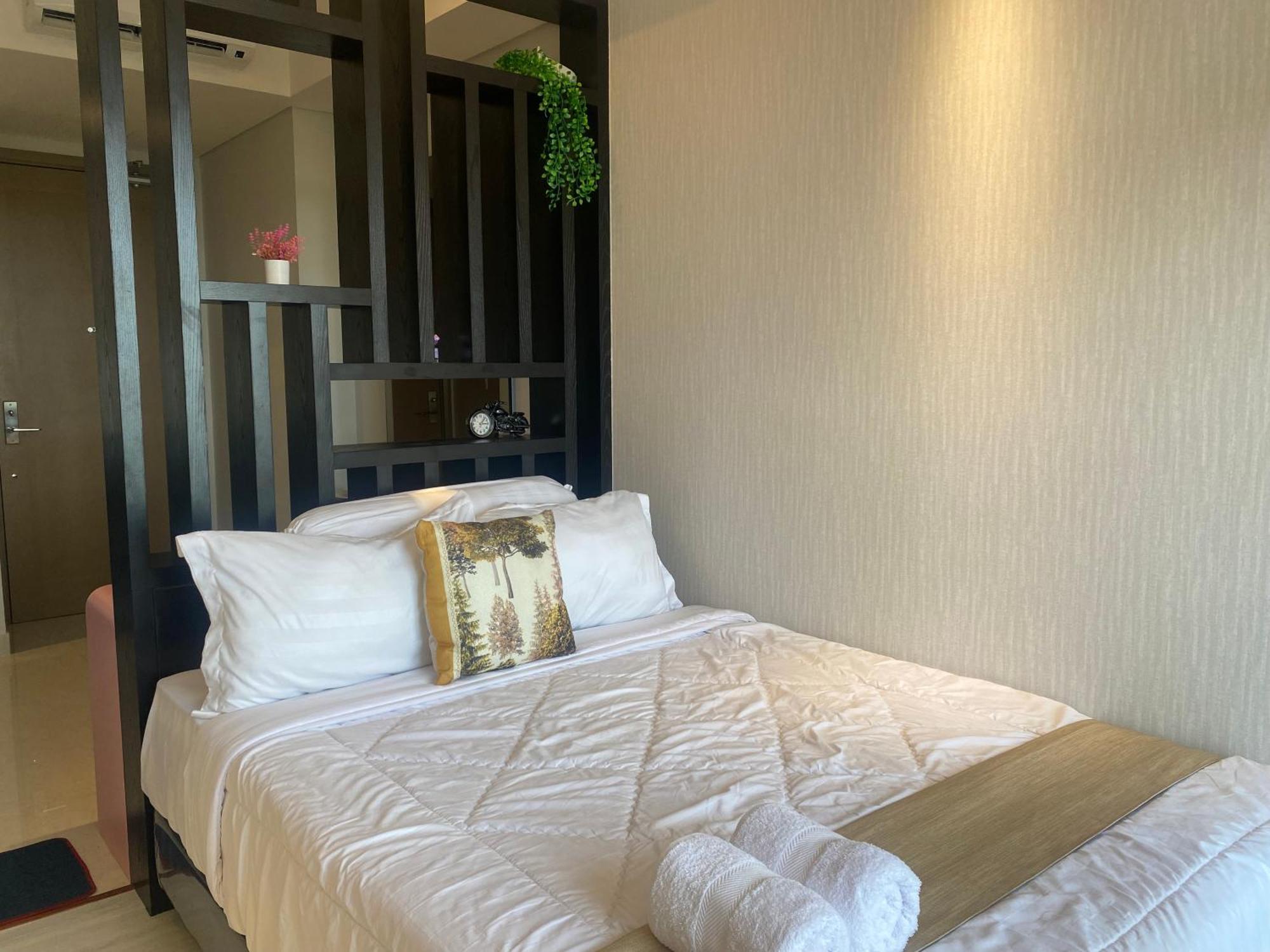 Comfort And Luxury Private Room At Goldcoast Pik Jakarta Exterior foto