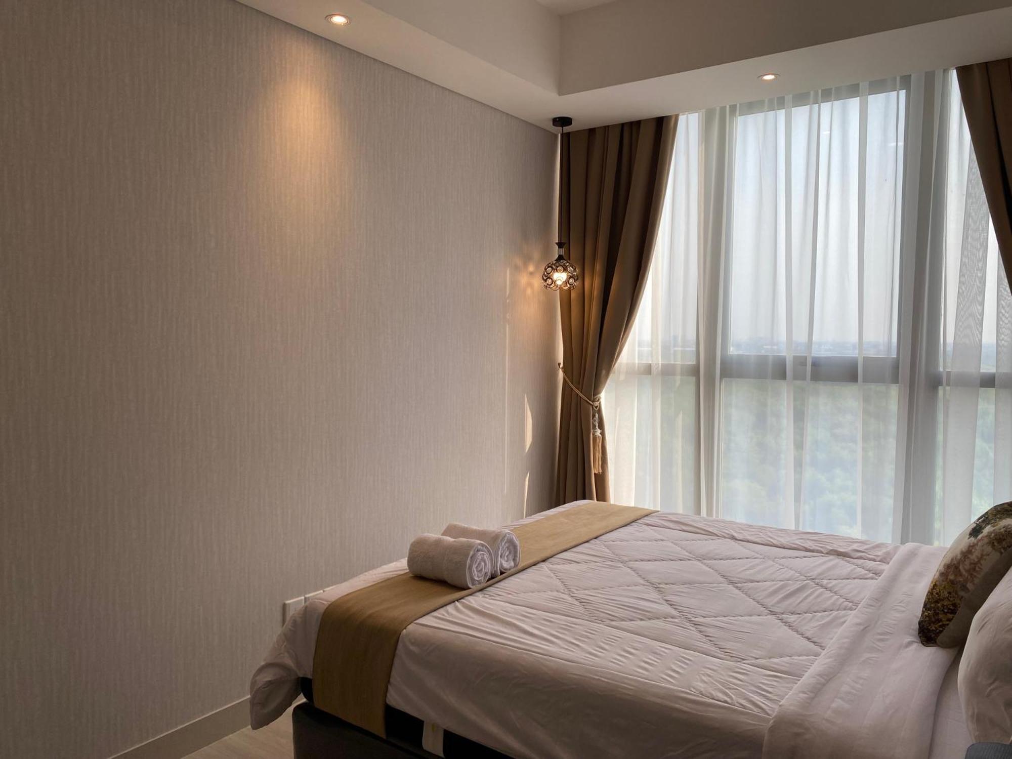 Comfort And Luxury Private Room At Goldcoast Pik Jakarta Exterior foto