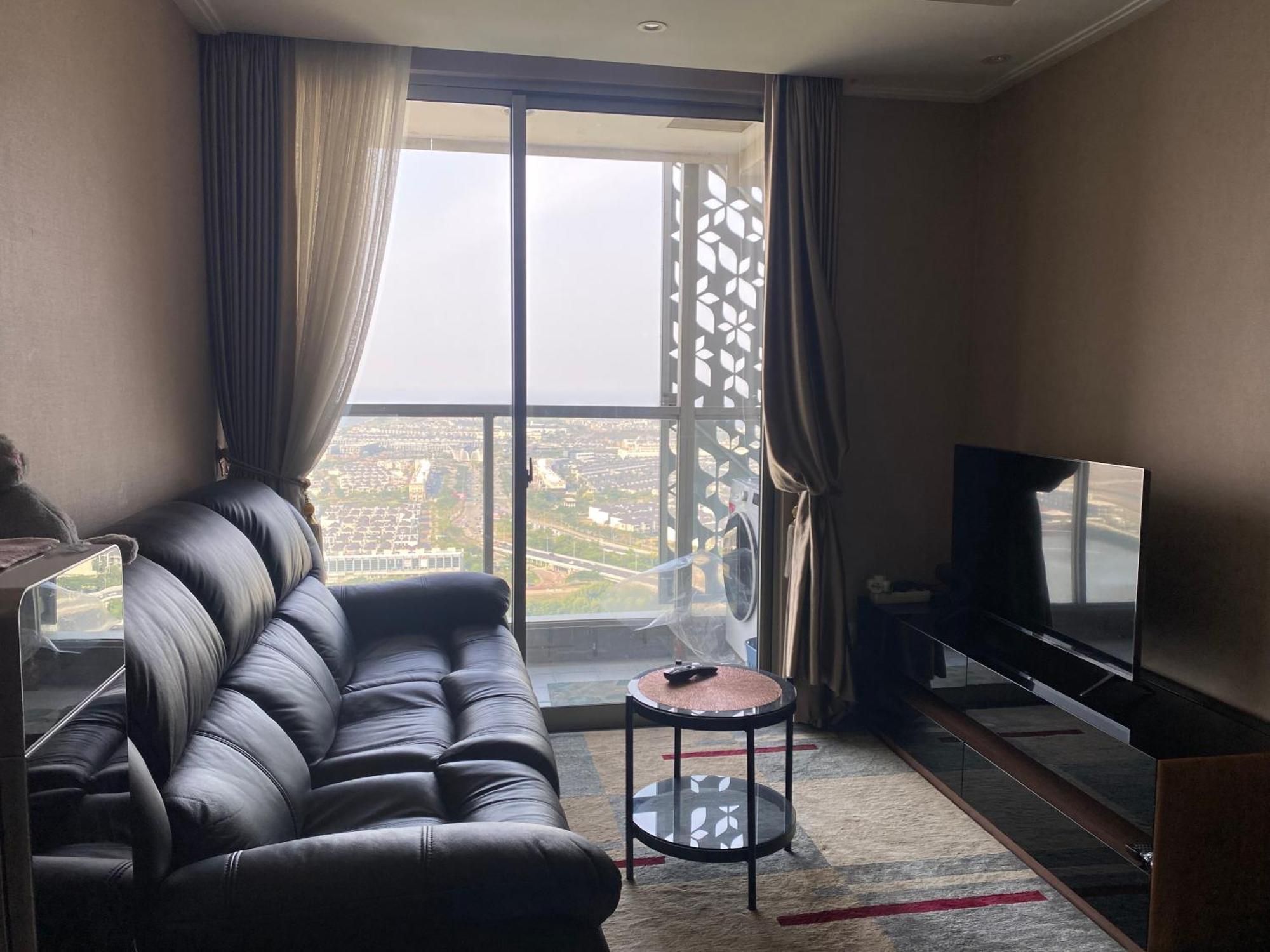 Comfort And Luxury Private Room At Goldcoast Pik Jakarta Exterior foto